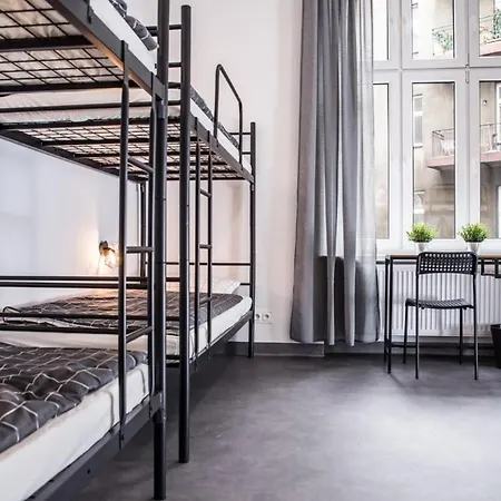 Chopin Host Hostel Κατοβίτσε