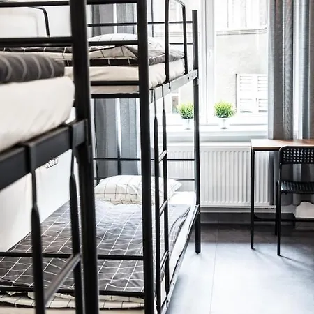 Chopin Host Hostel